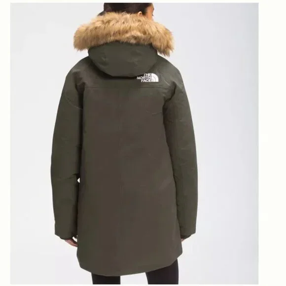 New North Face Women’s New Outerboroughs Parka Taupe Green Size XXXLarge
